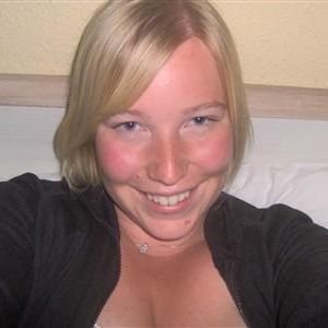 Manouschka_24, 24 jaar uit Antwerpen, Vlaanderen zoekt: Sex